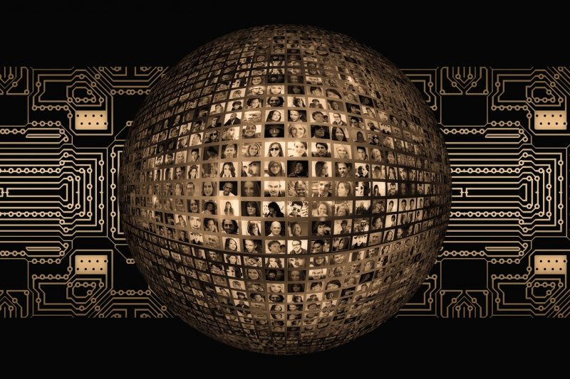 Portraitfotos auf einer Platine